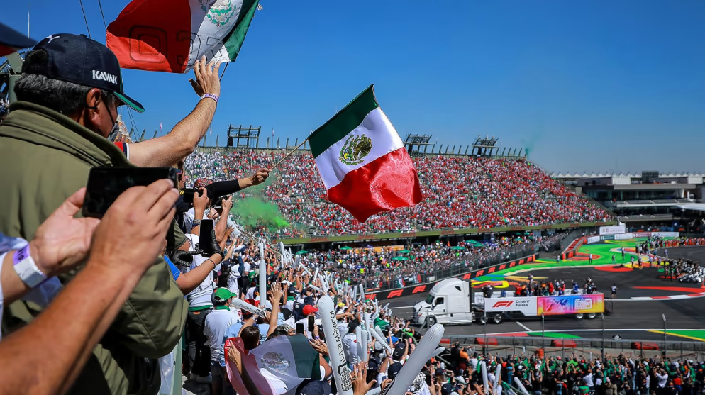 gp-mexico-grand-prix-mexiko-f1-formula-one-verstappen-albon-red-bull-williams-mexican-2023-race
