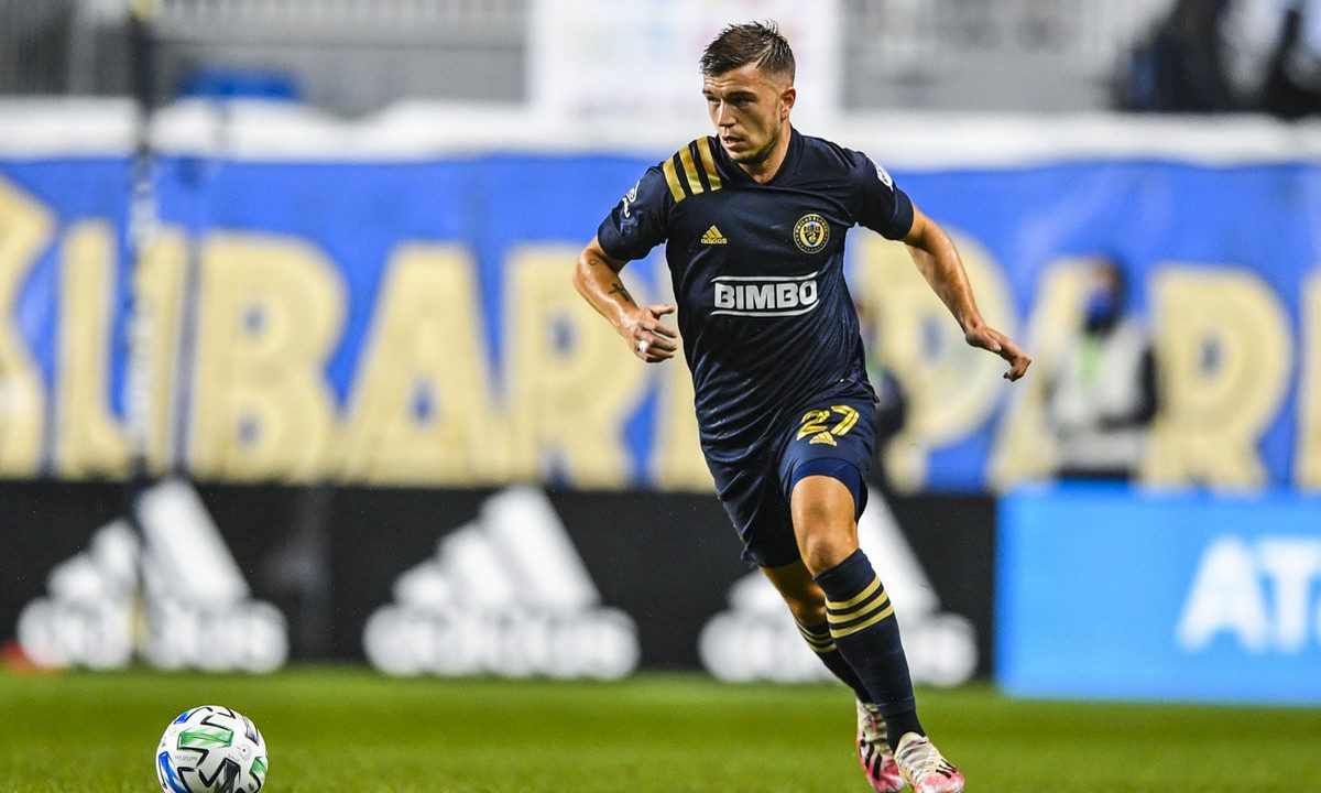 Έσκασε! Αυτόν θέλει η ΑΕΚ για αριστερό μπακ