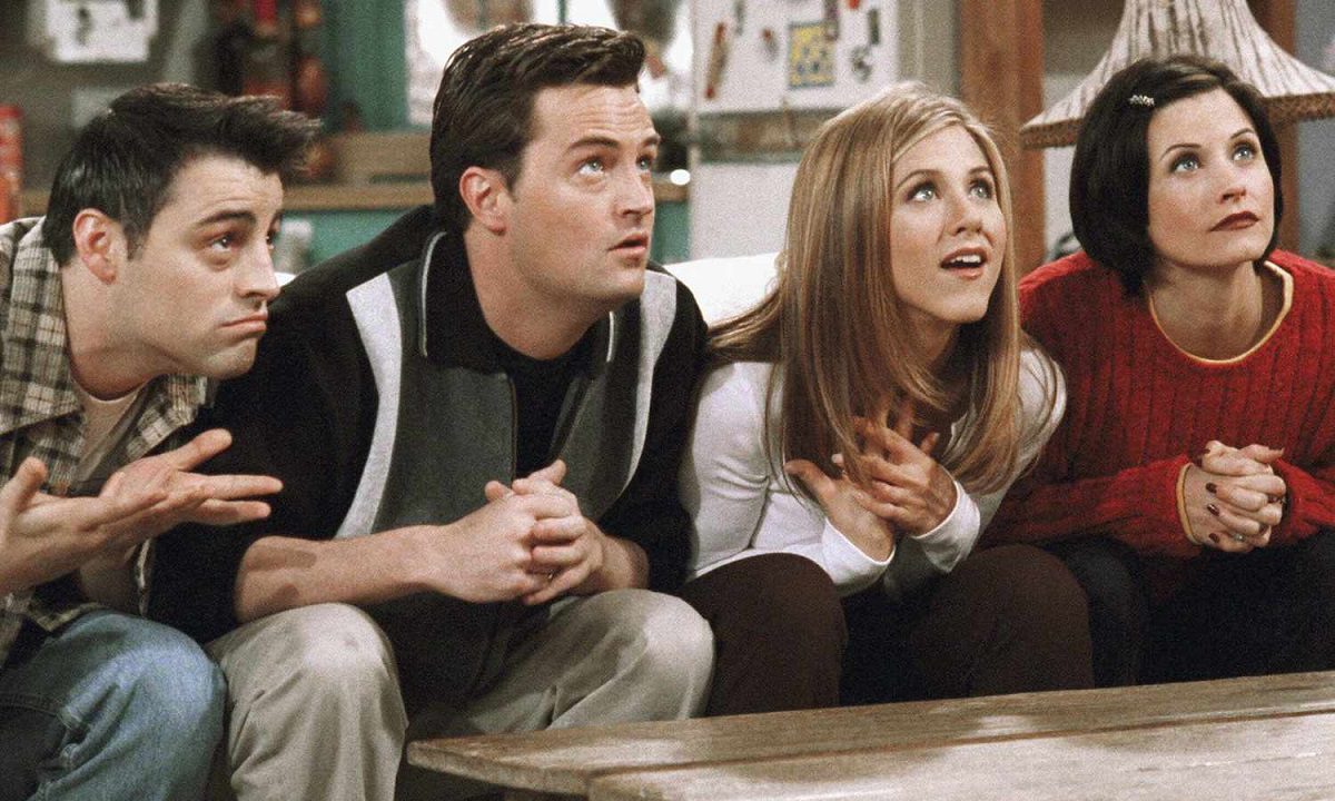 Φιλαράκια: Όλος ο πλανήτης αποχαιρετάει τον Matthew Perry – Πέτυχε κάτι που λίγοι μπόρεσαν!