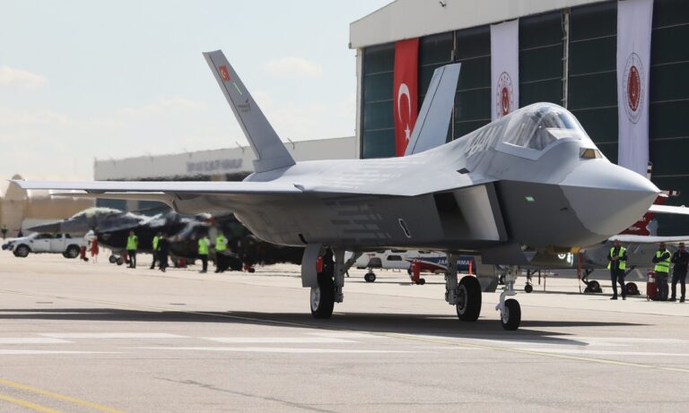 Η Τουρκία θέλει να απογειώσει μέσα στο 2023 το KAAN – «Έχει την ισχύ δύο F-16»!