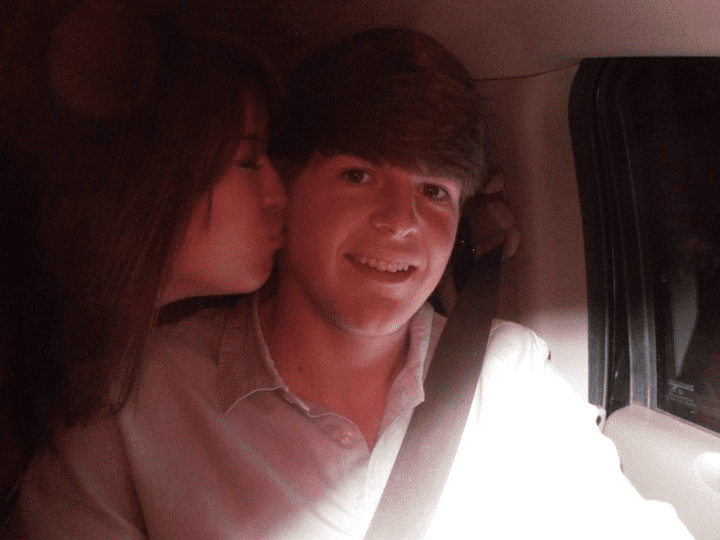 Ο Στέφανος Κασσελάκης και ο Tyler πριν φτάσουν στο «σήμερα» είχαν μια εντελώς διαφορετική ζωή. Από πολλές απόψεις. 