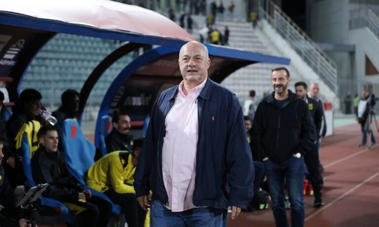 Αχιλλέας Μπέος: Αυτόν τελείωσε από τον Βόλο!