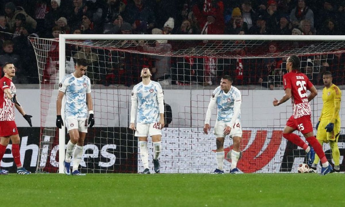 Ο Ολυμπιακός έκανε τη Φράιμπουργκ να μοιάζει Μάντσεστερ Σίτι και αποχαιρέτησε το Europa League (vids)