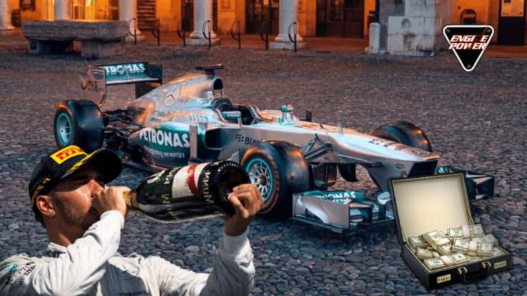 H Mercedes W04 που κέρδισε ο Lewis Hamilton τον πρώτο του αγώνα πουλήθηκε σε δημοπρασία για 15 εκατομμύρια λίρες στο Las Vegas.