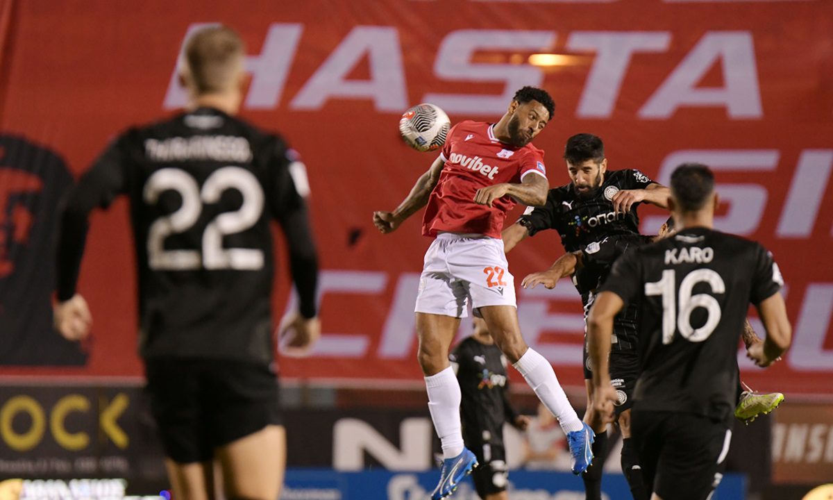 ΟΦΗ: Στο ίδιο έργο θεατές