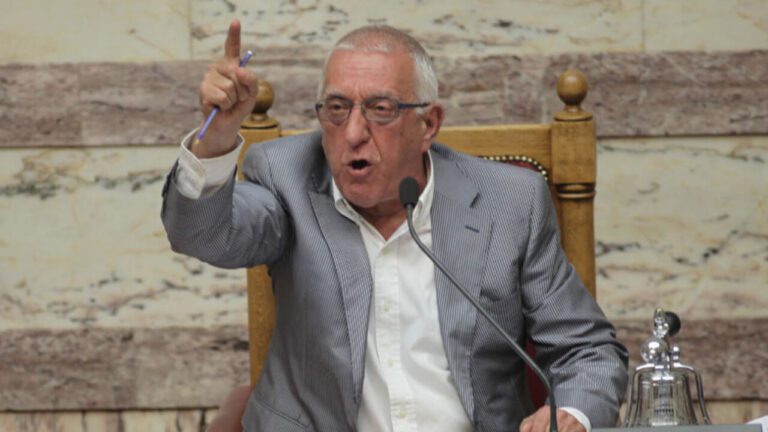 Ο Νικήτας Κακλαμάνης «απασφάλισε» κατά Μητσοτάκη: «Δεν θα τιμούσα τον Σημίτη που γκρίζαρε το Αιγαίο – Έχουμε μαζέψει τα ορφανά του στο κόμμα»