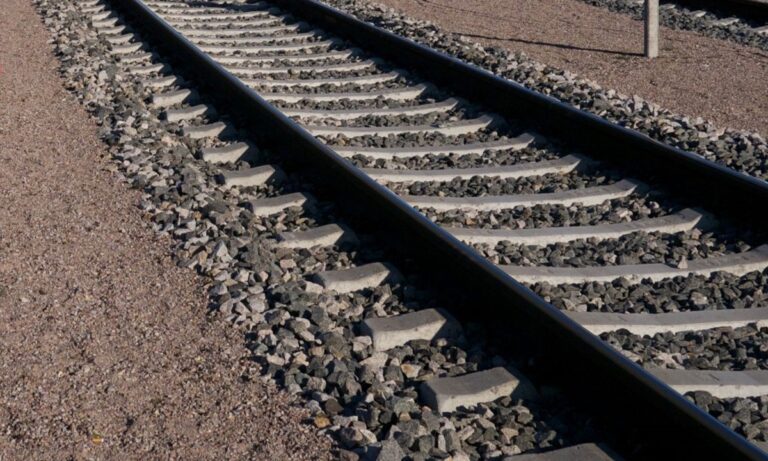 ΟΣΕ: Στο έλεος των βανδάλων και της μαφίας του χαλκού ο αφύλακτος σιδηρόδρομος – Το νέο περιστατικό που «τύφλωσε» το δίκτυο!