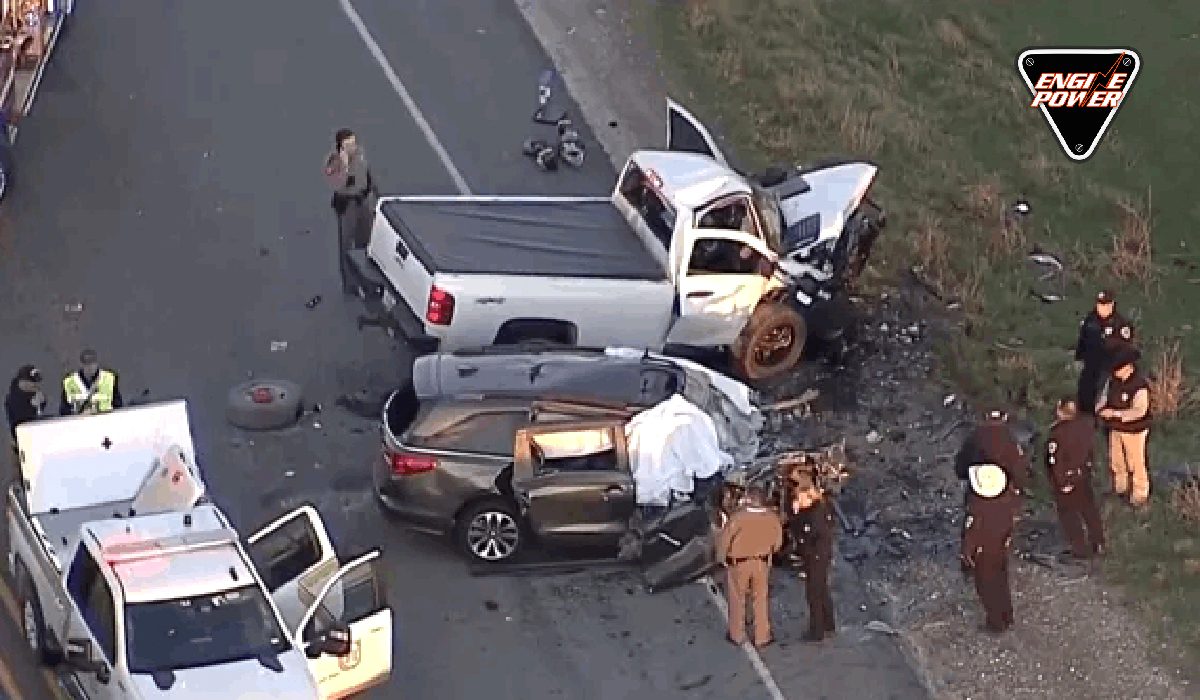 Έκτακτο: Έξι νεκροί σε δυστύχημα σε αυτοκινητόδρομο μετά από μετωπικό ατύχημα VIDEO