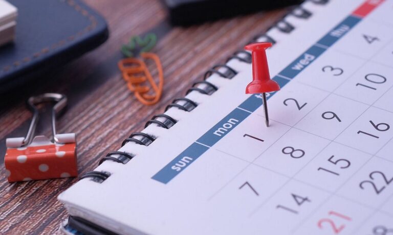 Αργίες 2024: Γεμάτο το νέο έτος με Δευτεριάτικες αργίες – Πότε πέφτουν!