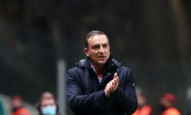 Ολυμπιακός: Βρήκε το σύστημα που θα παίζει ο Κάρλος Καρβαλιάλ – Τι είχε κάνει ο Μαρτίνεθ με αυτό