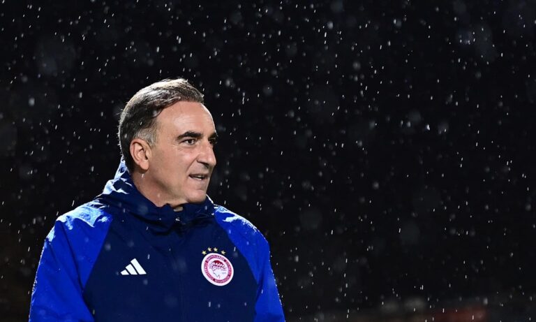 Ολυμπιακός: Τι κάνει ο Καρβαλιάλ με τους κομμένους και ποιο το σχέδιό του στην προπόνηση