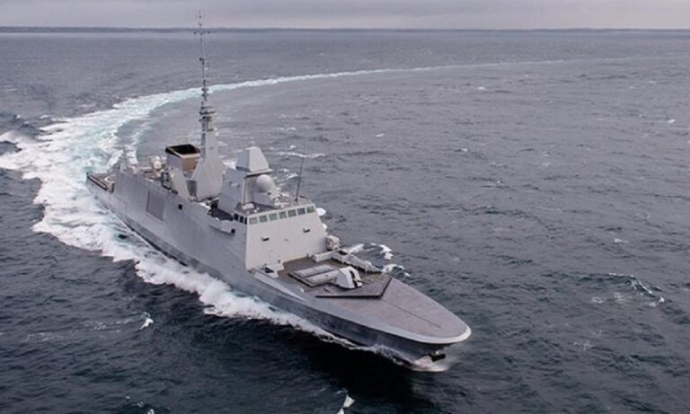 Τι συμβαίνει με την Ελληνική φρεγάτα που θα προστατεύει εμπορικά πλοία