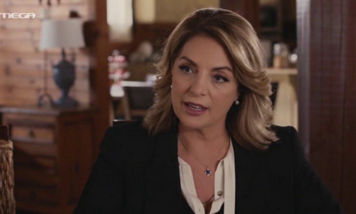 Η γη της ελιάς επόμενα επεισόδια: Τέλος η κυκλοφορία του βιβλίου που θα έβαζε φωτιά στην Αθηνά!