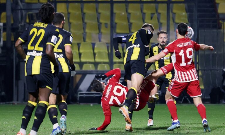 Live ενημέρωση: Άρης-Ολυμπιακός 1-2 Τελικό