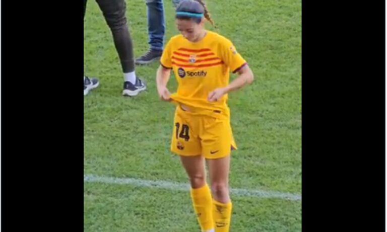 Ζήτησαν τη φανέλα από την πανέμορφη Ισπανίδα παίκτρια της Μπαρτσελόνα – Τους άφησε άναυδους