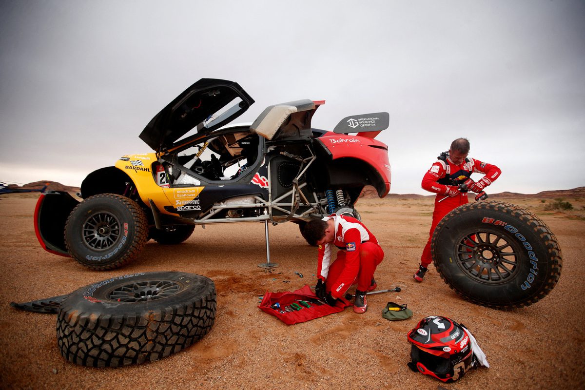 Dakar-Sebastien-Loeb-2024-Dakar-Rally-Stage-11-rali-ntakar