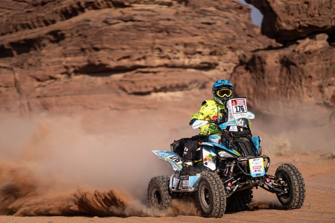 Dakar-Toni-Vingut-chirourgio-spasmena-plevra-atichima-crash-ntakar-2024