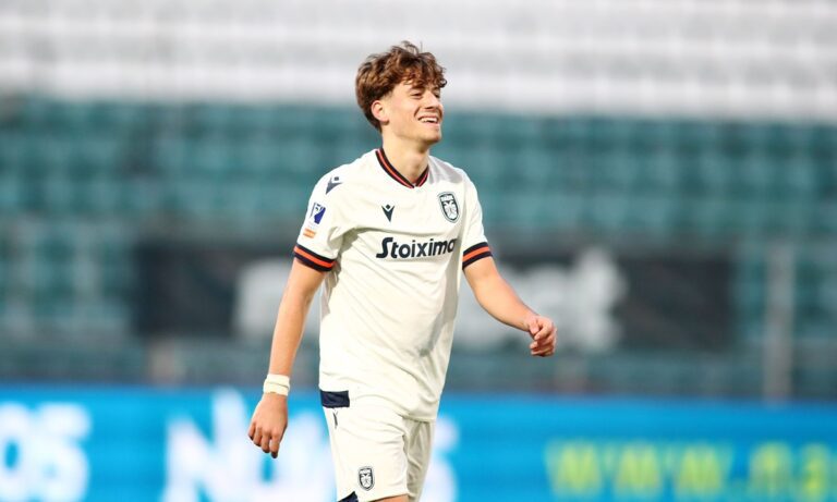 Ο Κωνσταντέλιας «μαγεύει» και δείχνει τον λόγο για τον οποίο επιβάλλεται να ξεκινάει βασικός