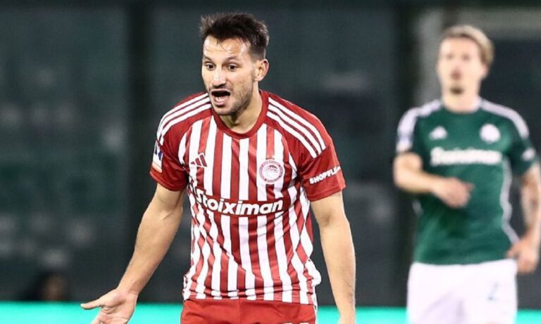 Με εκπλήξεις σε άμυνα και άξονα η ενδεκάδα που κατεβάζει ο Ολυμπιακός απέναντι στην Κηφισιά