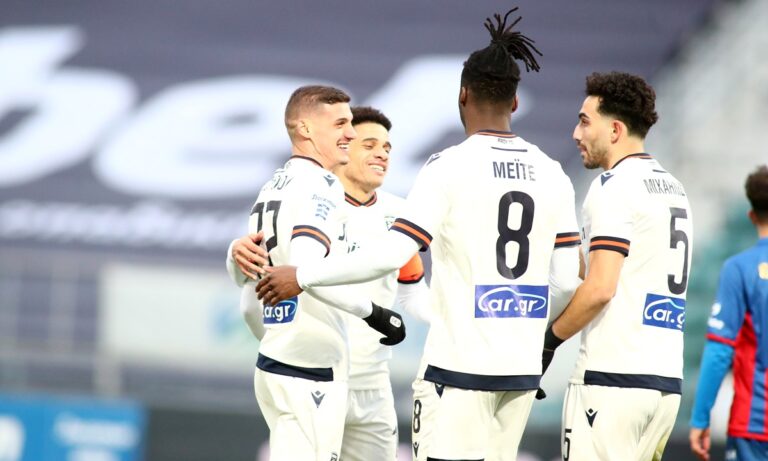 Χωρίς «φρένα» ο ΠΑΟΚ, διέλυσε με πεντάρα τον Βόλο με ηγέτη Ντεσπόντοφ