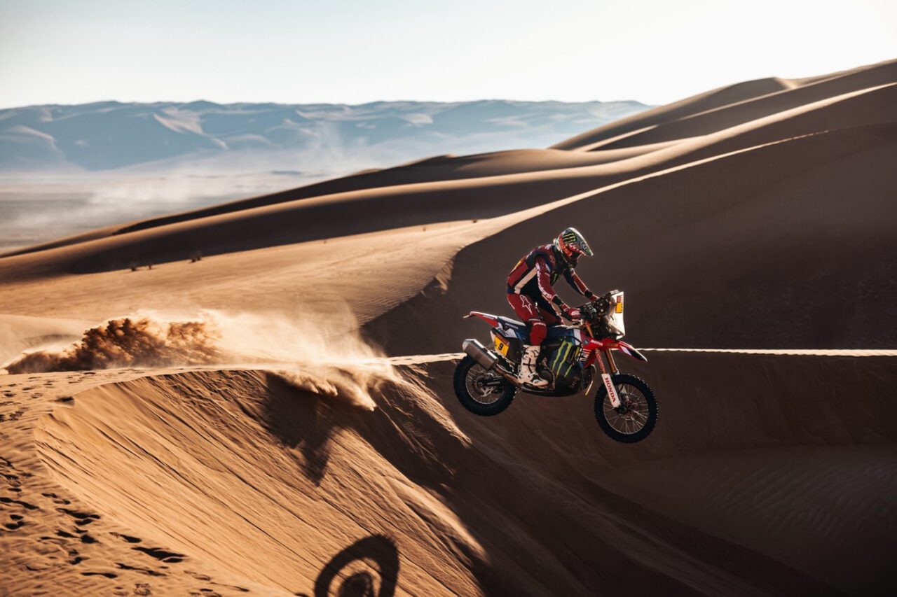 Ricky-Brabec-Dakar-2024-Honda-motorbikes-moto-ntakar-nikitis-kerdise-american