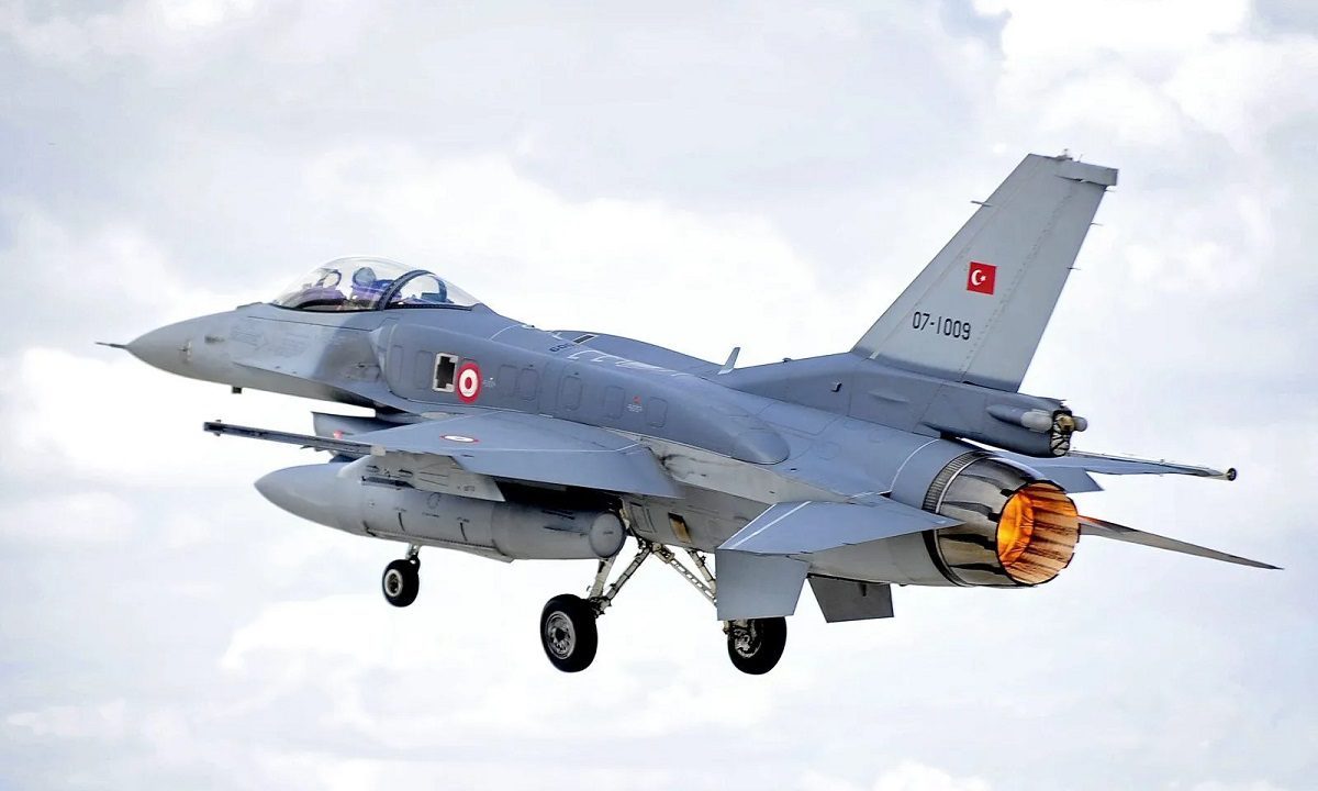 Πώς επηρεάζει την Ελλάδα η διάθεση των ΗΠΑ για έγκριση αναβάθμισης των F-16 στην Τουρκία. «Θα χάσουμε το Αιγαίο λέει η αντιπολίτευση».