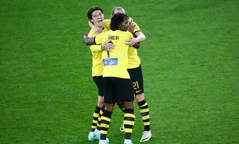 Η ΑΕΚ μεγάλη νίκη 2-1 στο Καραϊσκάκη! Ο Ολυμπιακός φωνάζει