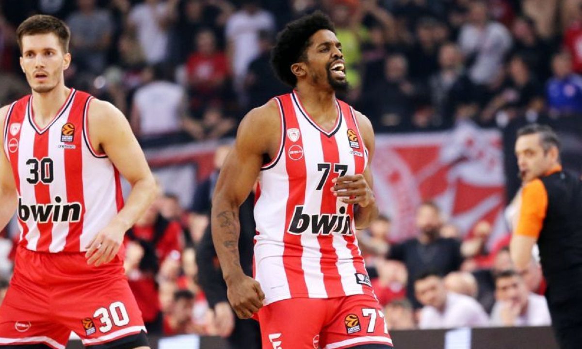 Με μαγικό ΜακΚίσικ ο Ολυμπιακός λύγισε τη Μονακό και έκανε άλμα τετράδας