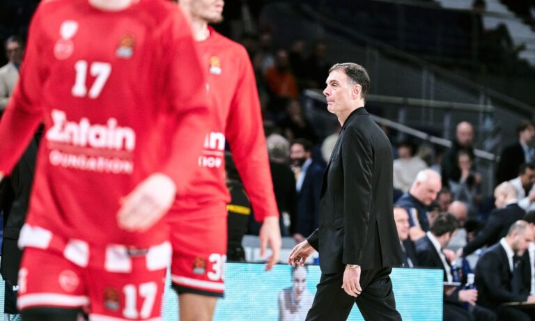 Μόουζες Ράιτ: Ο Ολυμπιακός έκλεισε από τώρα για του χρόνου τη γραμμή ψηλών και περιμένει να δει τι θα κάνει με Πίτερς, Βεζένκοφ