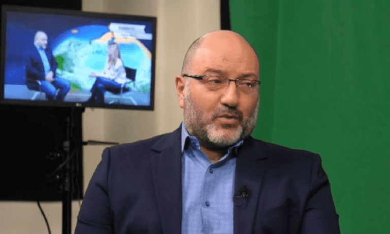 Σάκης Αρναούτογλου: Ως εδώ, δεν πάει άλλο…