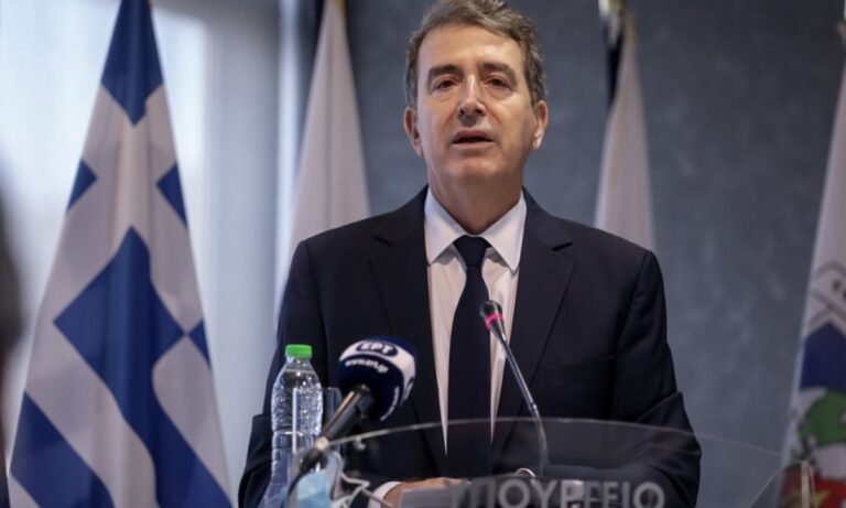 Σοκ στη διαιτησία: Ας πάει ο κ. Χρυσοχοϊδης στο γήπεδο με τα παιδιά του! Μπορεί να χρειαστεί και να σφυρίξει, αν πάθει τίποτα ο διαιτητής!