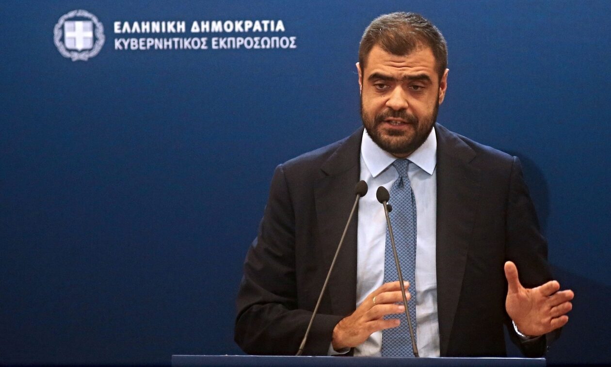 Παύλος Μαρινάκης: Τρέχει να μαζέψει τα αμάζευτα το Μαξίμου – Διέψευσε τις καταγγελίες Σαμαρά για bullying βουλευτών