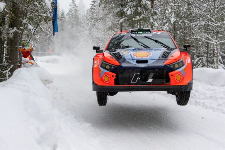 WRC Ράλι Σουηδίας: Νικητής στη Σουηδία, ο Esapekka Lappi