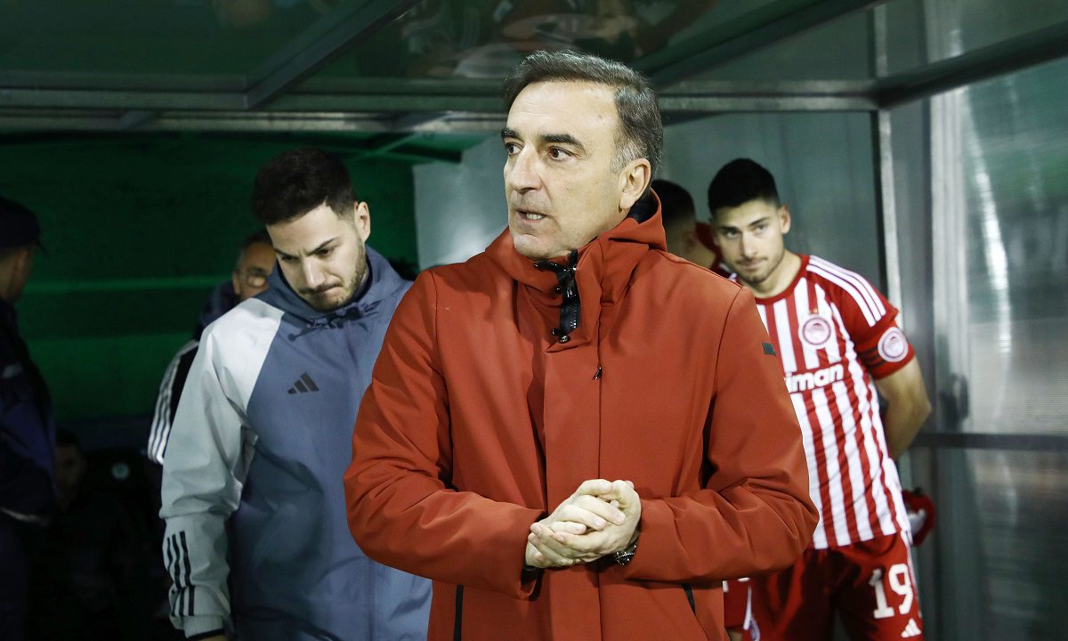 Ολυμπιακός: Ο Καρβαλιάλ δε γίνεται να μείνει και του χρόνου
