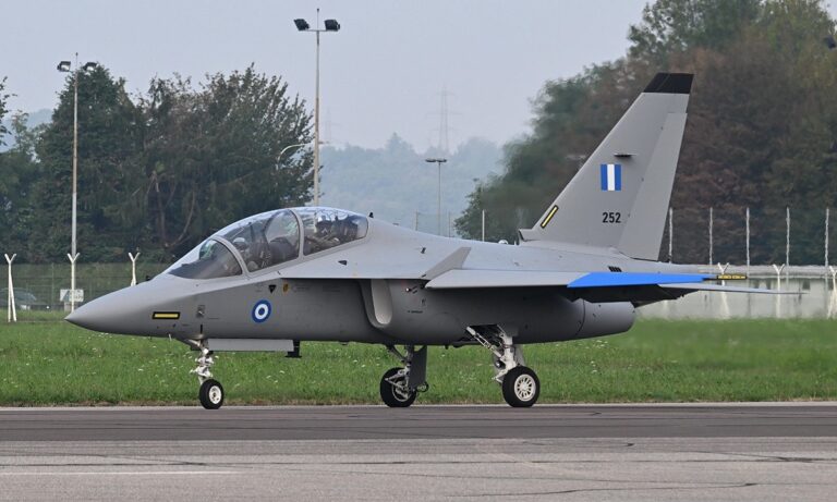 Μ-346: Οι μικροί Ισραηλινοί δολοφόνοι που εκπαιδεύουν τους Έλληνες πιλότους και οι σκέψεις να πάρει η Αθήνα και άλλους στην έκδοση Fighter Attack