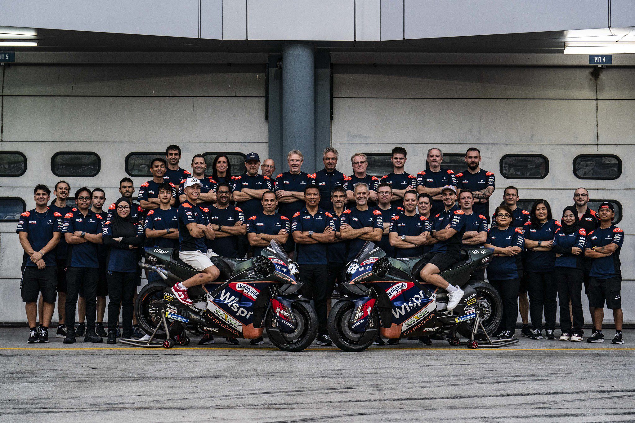 MotoGP: Η RNF Racing κινεί νομικές διαδικασίες κατά της Dorna και της IRTA