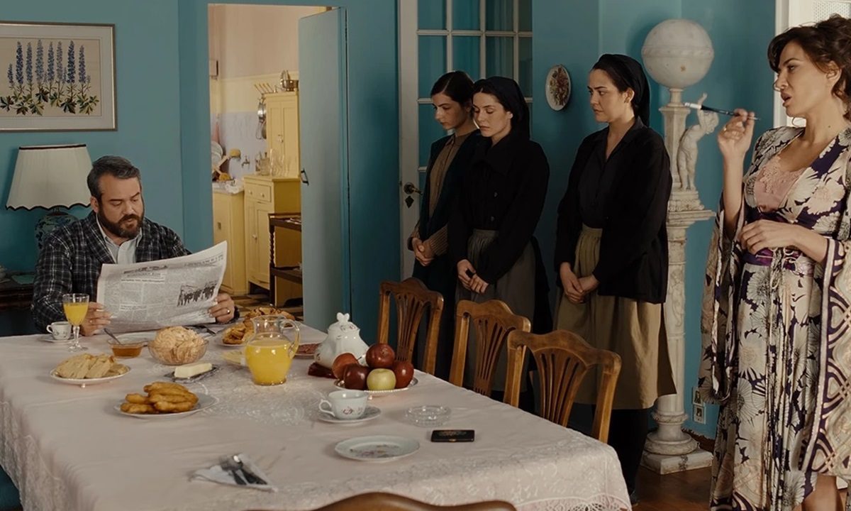 Ψυχοκόρες επόμενα επεισόδια: Ηλίας, Ευανθία μαζί και Ευστράτιος βάζουν φωτιά στην καλύβα της Αλμπίνας για εξορκισμό