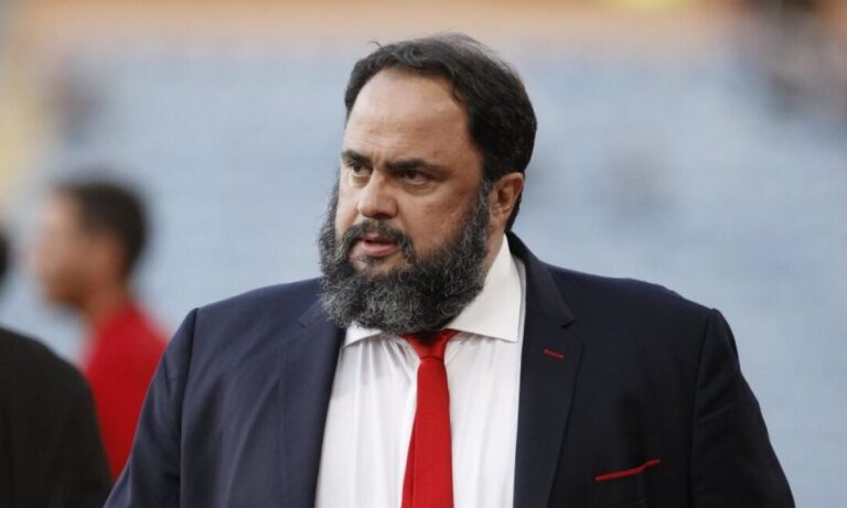 Βαγγέλης Μαρινάκης: Φέρνει την σάτιρα στο MEGA με εκπομπή από τα παλιά