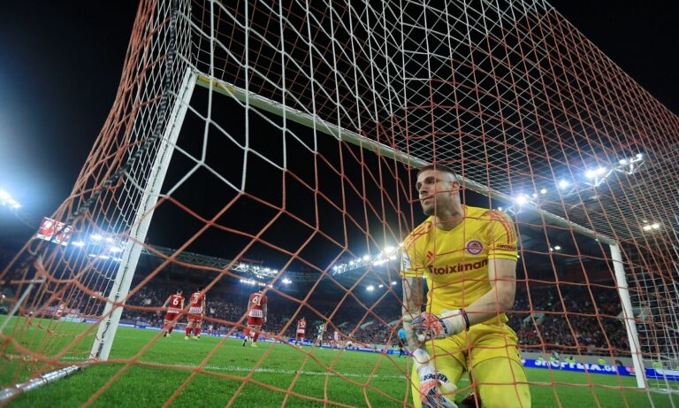 Βαγγέλης Μαρινάκης: Δεν μιλιέται ο πρόεδρος του Ολυμπιακού από τις δύο βαριές ήττες στο Καραϊσκάκης