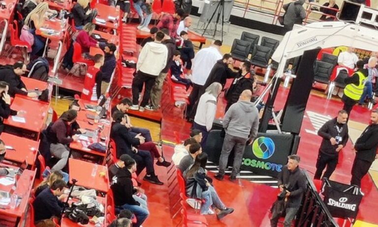 Τρέλα για τον Ολυμπιακό – Μήνυμα παραμονής από Όρτα και Ποντένσε