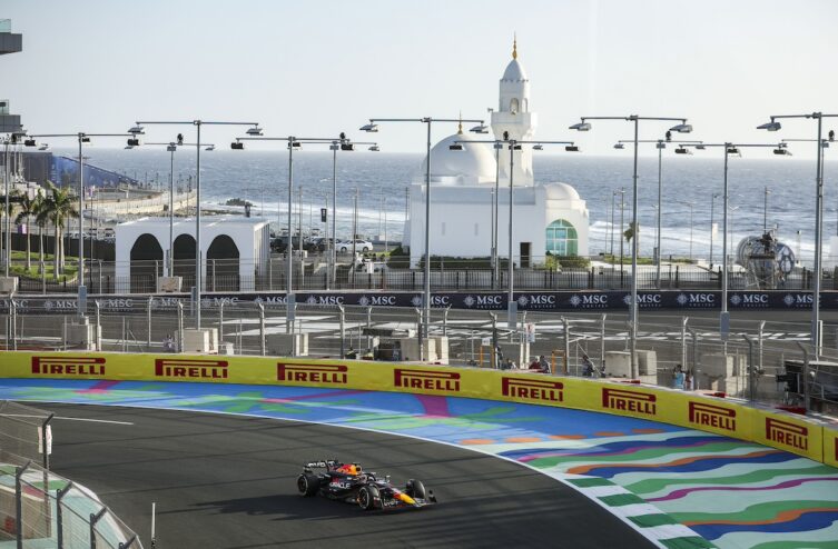 Σαουδική Αραβία F1 EL1: Ο Μαξ Φερστάπεν ήδη μπροστά