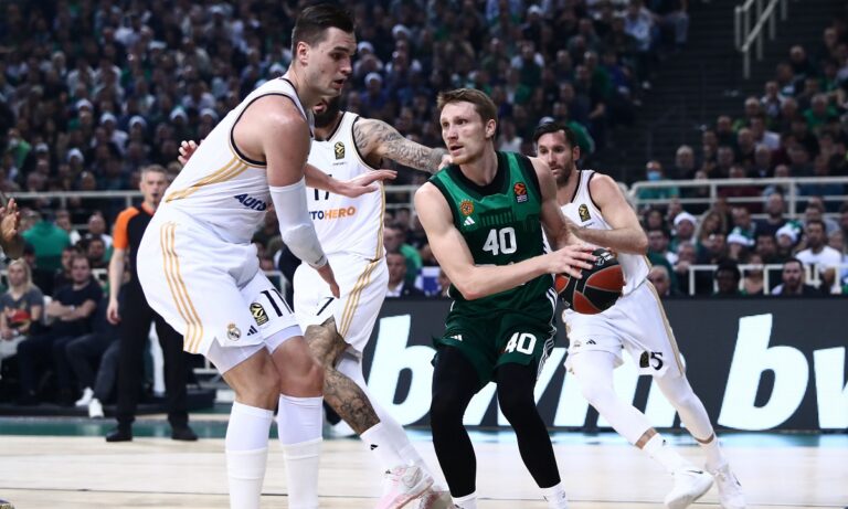 Παναθηναϊκός: Αν έρθει ο Χεζόνια, θα μείνει ο Γκριγκόνις;