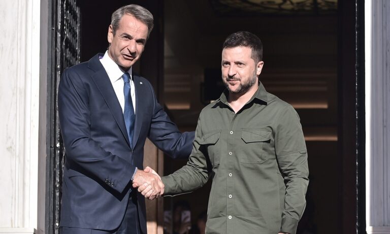 Ουκρανία: Έκρηξη κοντά στην αυτοκινητοπομπή Ζελένσκι και 150 μέτρα μακριά από τον Μητσοτάκη – Συνεχίζει να παίζει με τη φωτιά ο τυχοδιώκτης πρωθυπουργός!