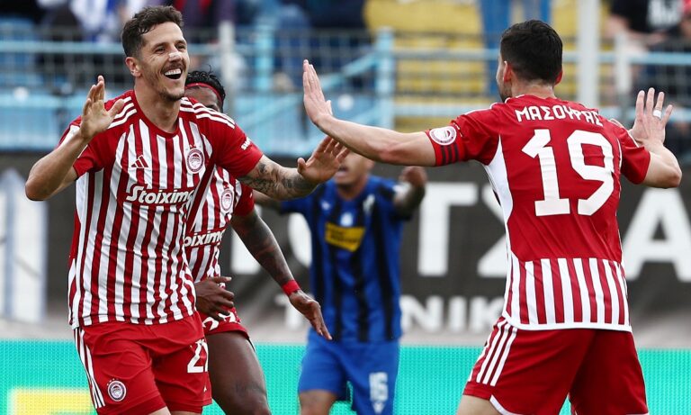 Ο Ολυμπιακός καθάρισε από νωρίς στη Λαμία με «καυτό» δίδυμο (5-1)