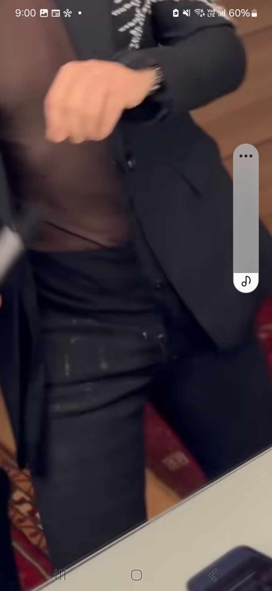 Κράξιμο στο Σάκη Ρουβά : «μπάρμπα, μαζέψου»!