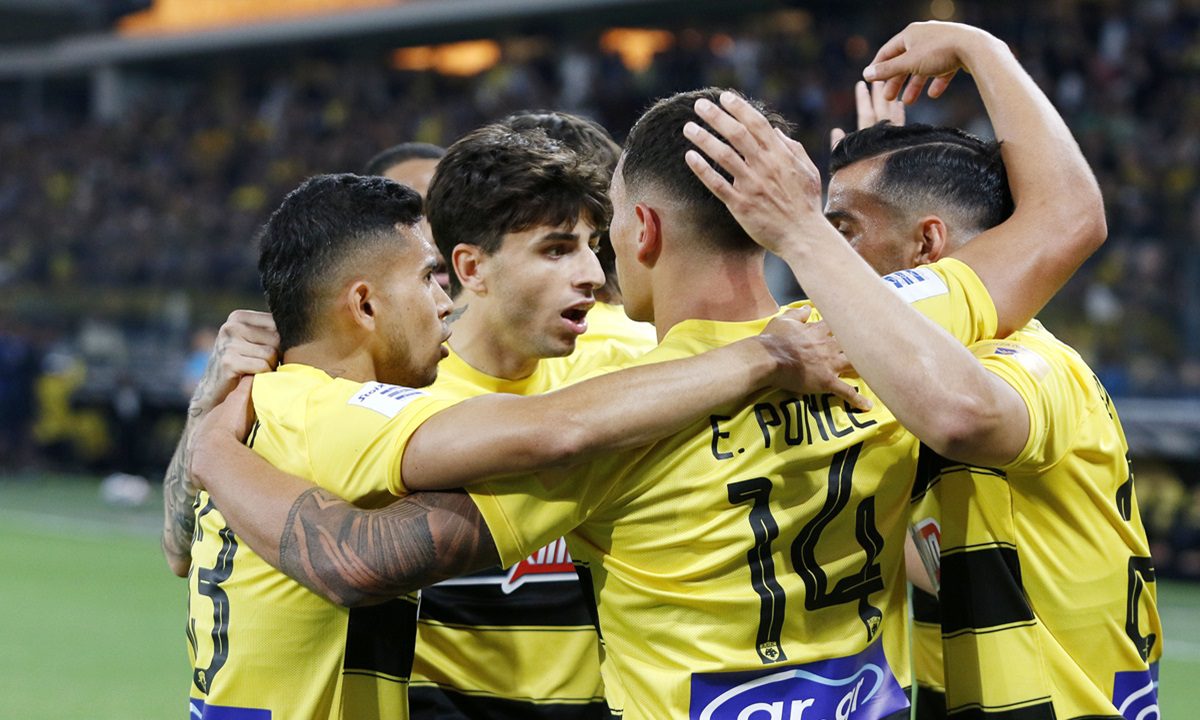 Βαθμολογία Super League πλέι οφ: ΑΕΚ και Παναθηναϊκός προσπέρασαν τον ΠΑΟΚ