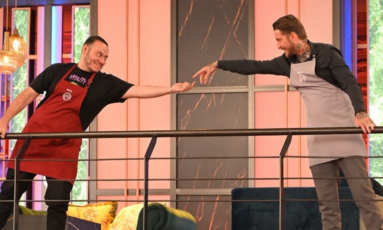 MasterChef 24-4: «Κεραυνοί» από τον Χρήστο – Αυτοί θα διεκδικήσουν το Silver Award (vids)