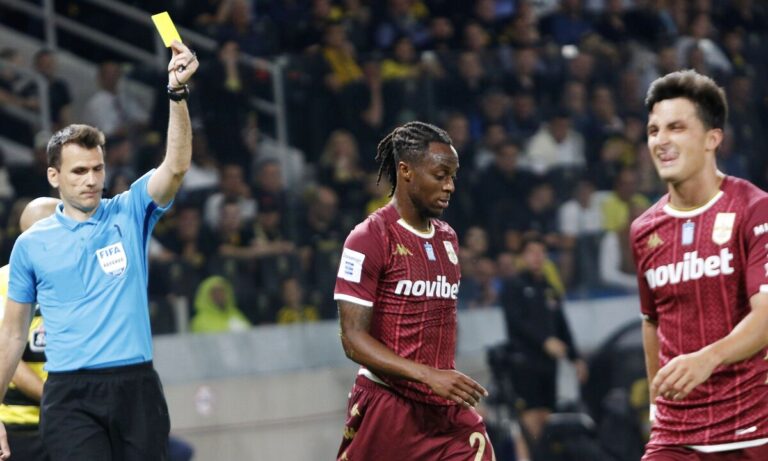 ΑΕΚ – Άρης: «Πρέπει να του το σπάσει;»