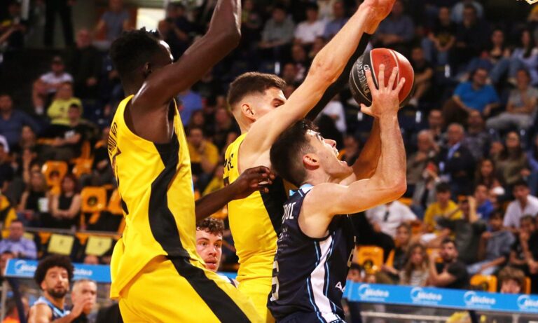Ο Κολοσσός Ρόδου επικράτησε εκτός έδρας του Άρη με 69-60 για την 4η αγωνιστική του Top-6 της Basket League