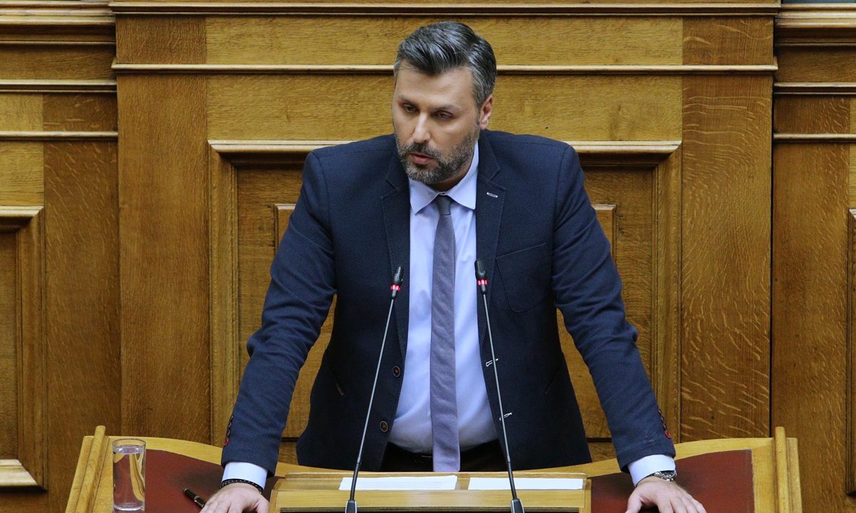 Γιάννης Καλλιάνος: Μετά το σάλο που έχει ξεσπάσει με τον θάνατο του πατέρα του βουλευτή της Νέας Δημοκρατίας, επέστρεψε με νέες δηλώσεις.